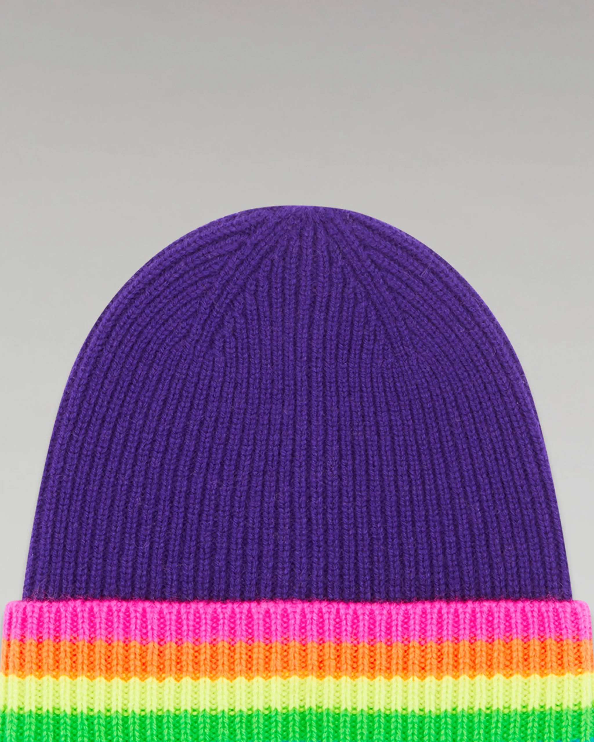 bonnet__revers_bandes_multicolore_1.webp Bonnet à Revers Bandes Multicolore^FROM FUTURE New