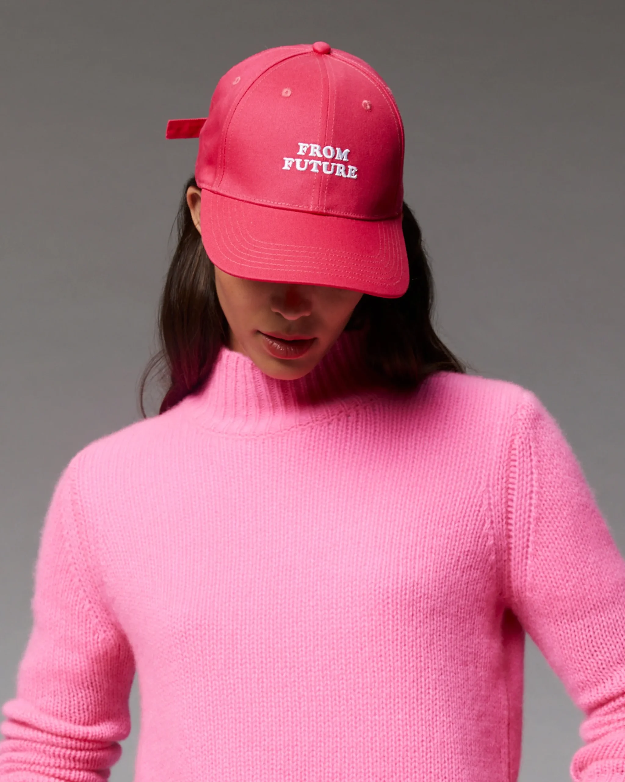 casquette__visire_courbe_from_future_logo_0.webp Casquette à Visière Courbée Logo^FROM FUTURE Shop