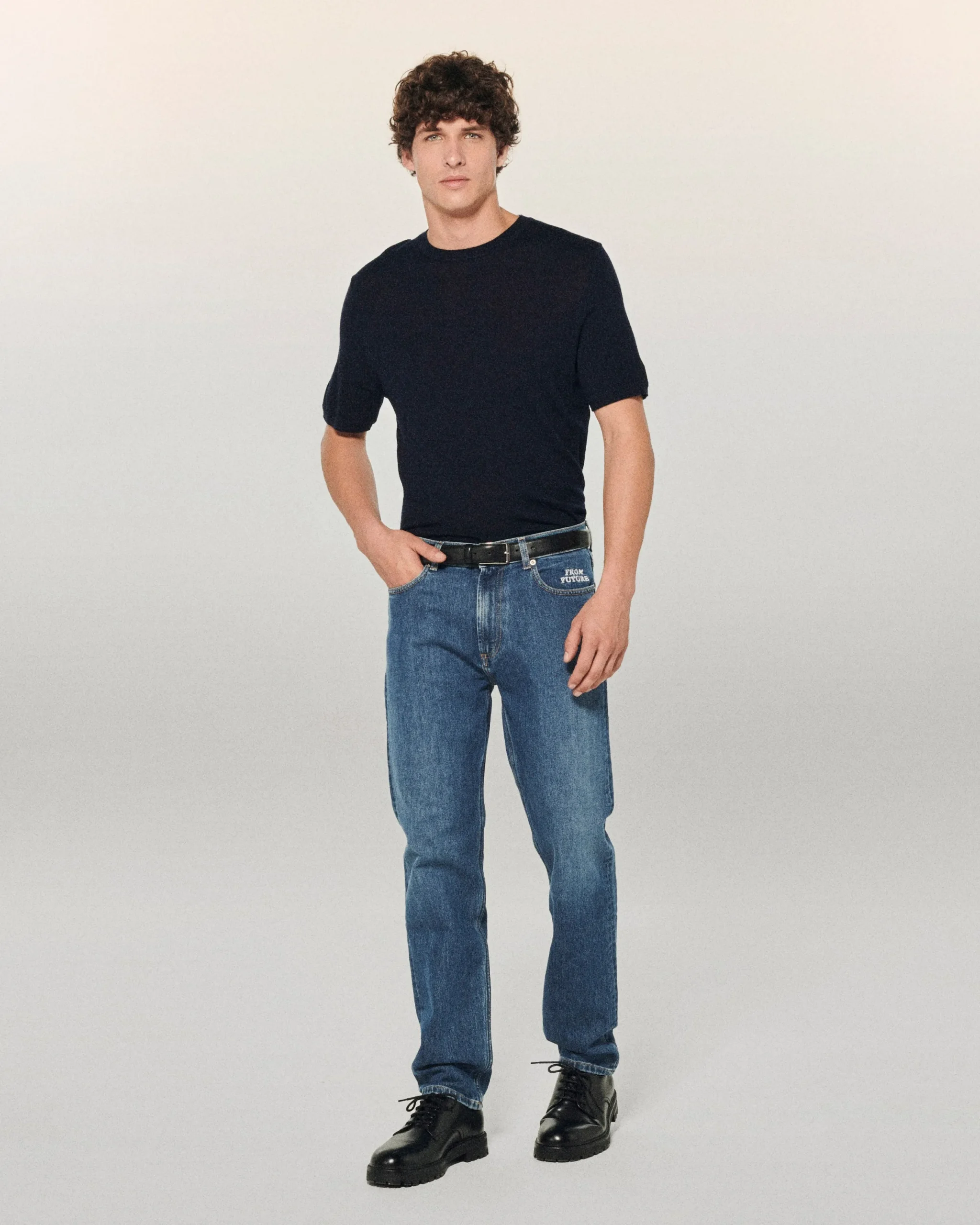 joey_jean_coupe_droite_6.webp JOEY Jean Coupe Droite^FROM FUTURE Fashion