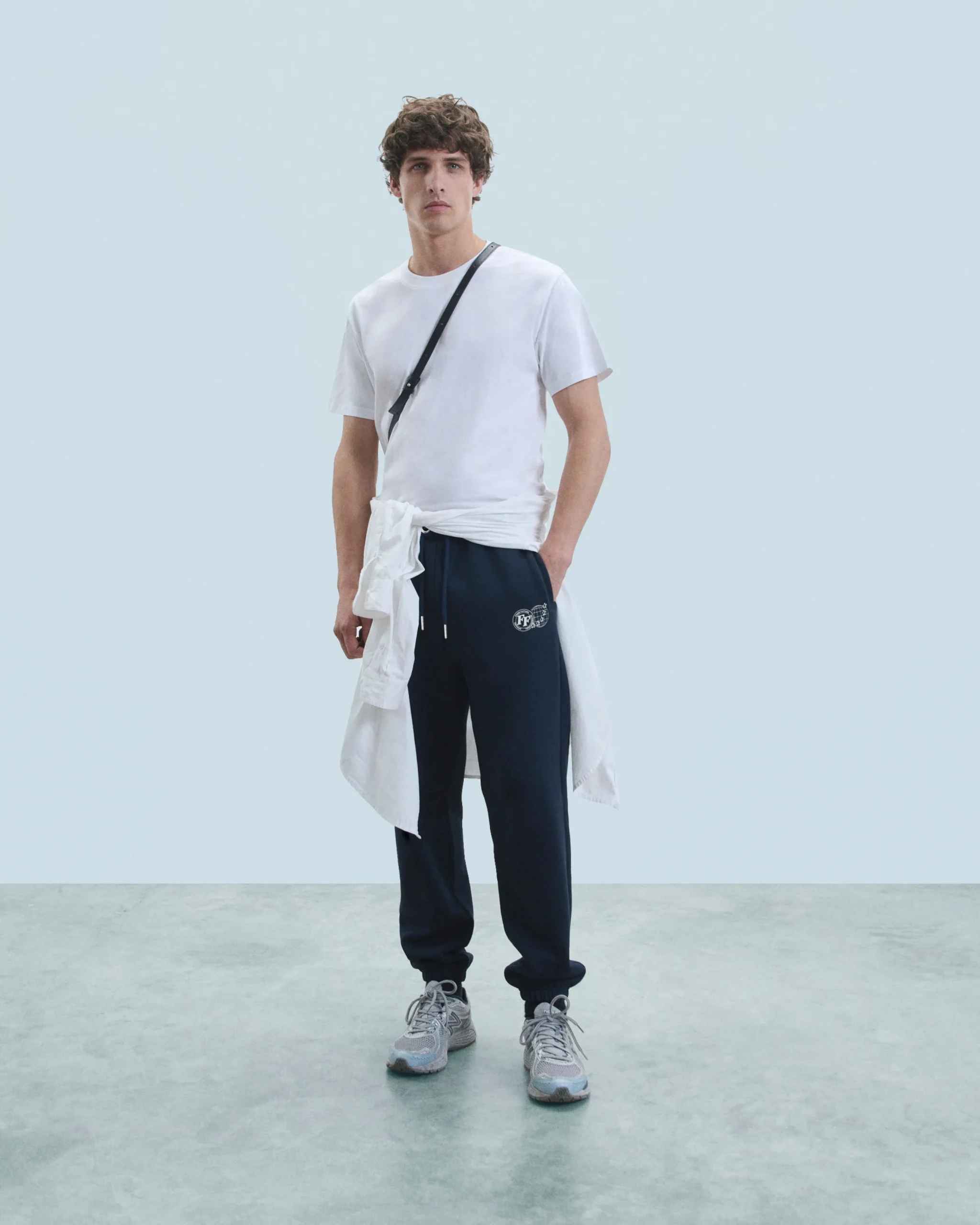 jogging_droit_from_future_community_0.webp Jogging Droit Community^FROM FUTURE Store