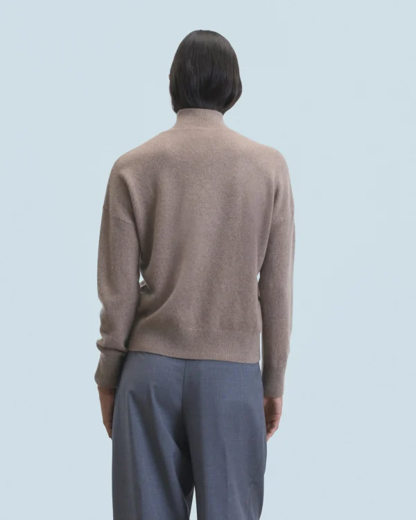 Pull Col Montant Coeur Léger^FROM FUTURE Clearance