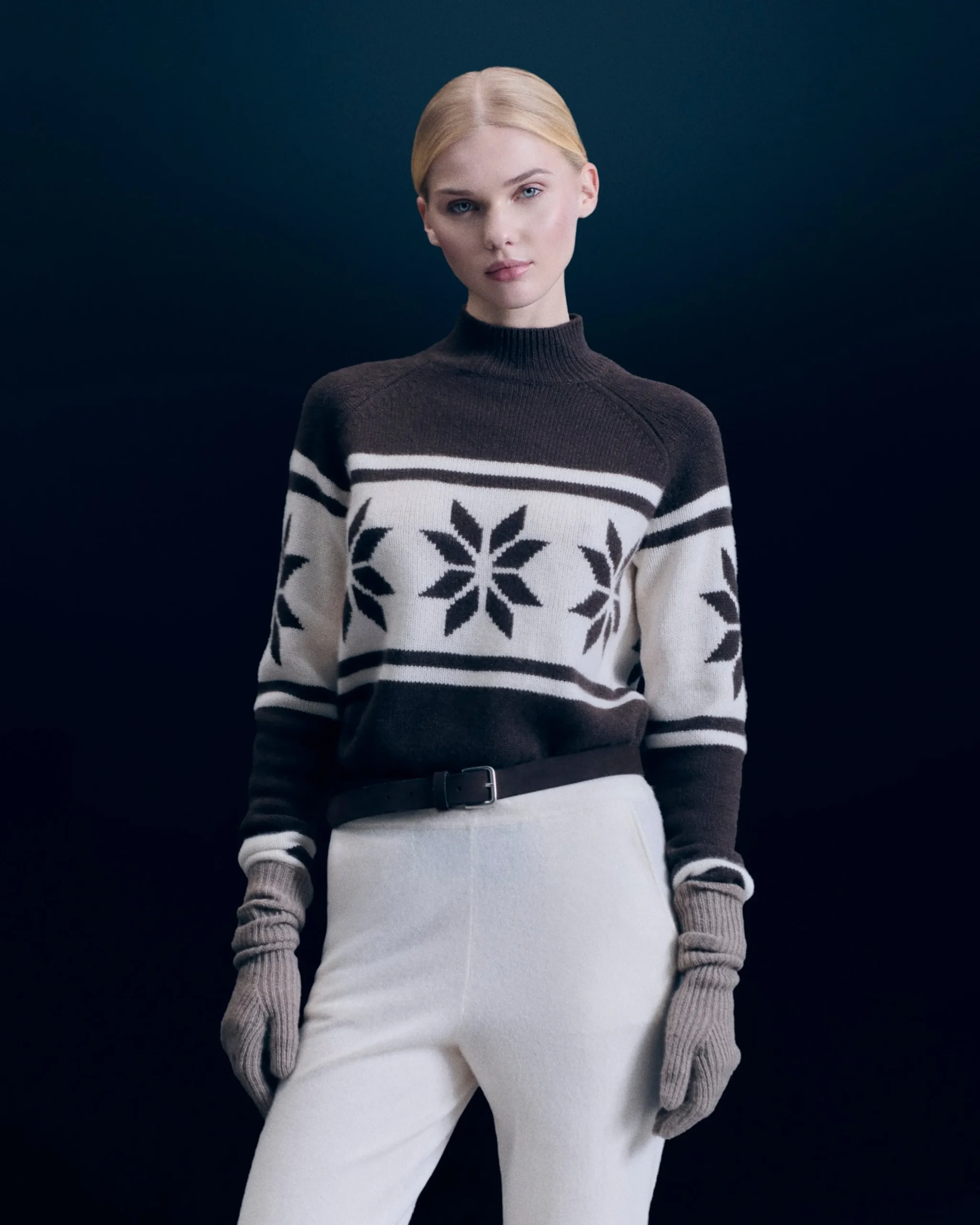 pull_col_montant_flocons_0.webp Pull Col Montant Flocons^FROM FUTURE Fashion