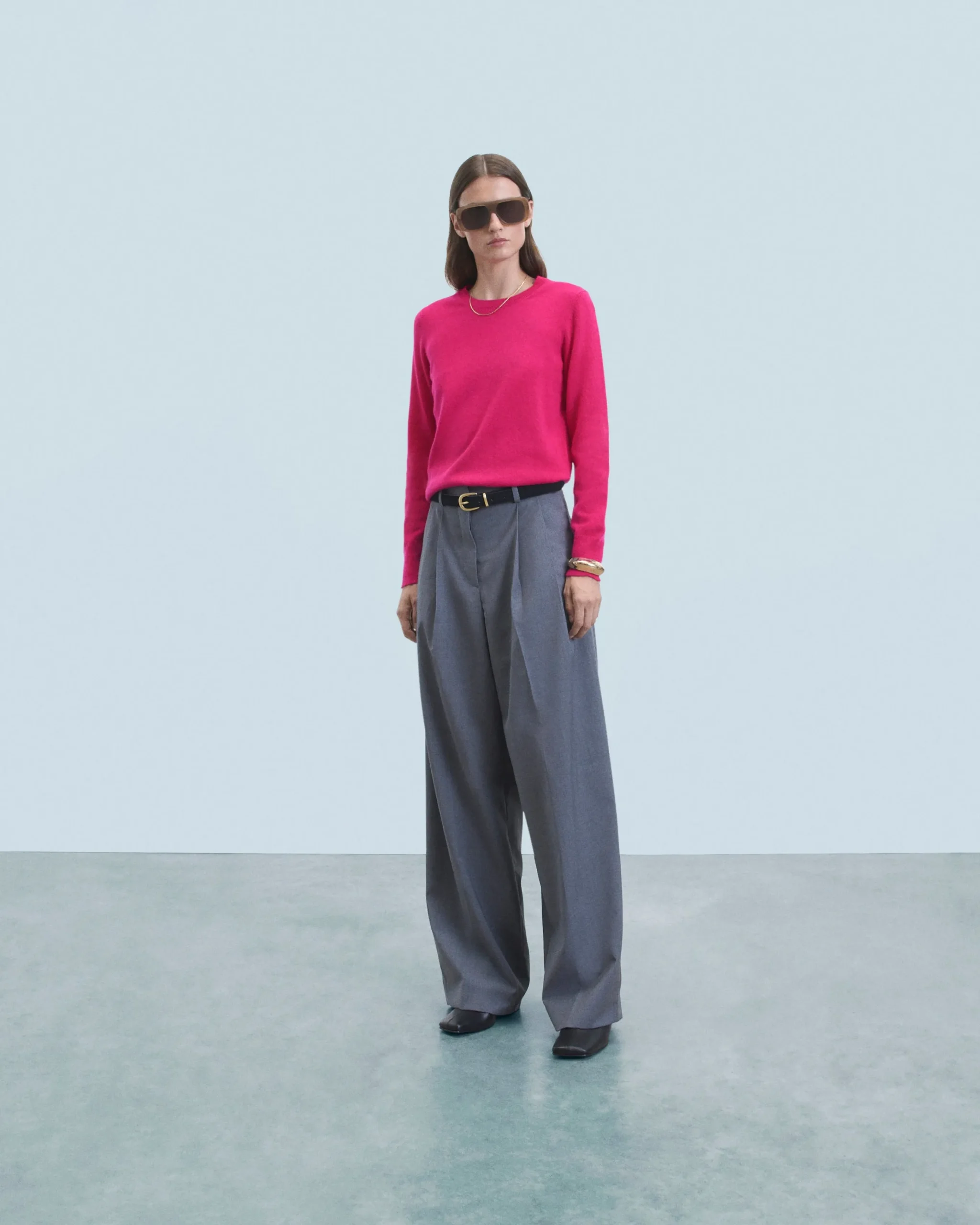 pull_col_rond_basique_2-1.webp Pull Col Rond Basique^FROM FUTURE Shop