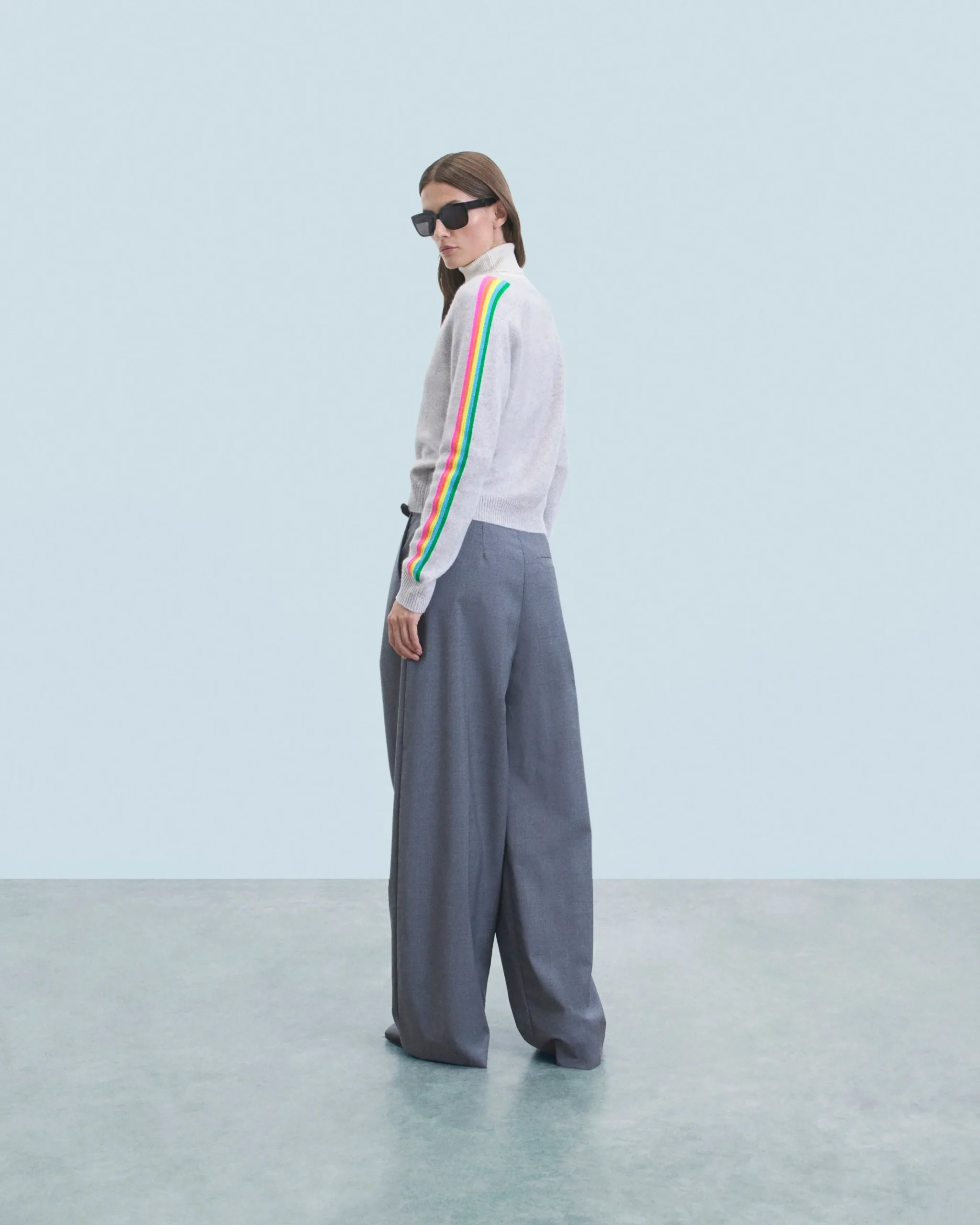 pull_col_v_bandes_manches_multicolore_3.webp Pull Col V Bandes Manches Multicolore^FROM FUTURE Online