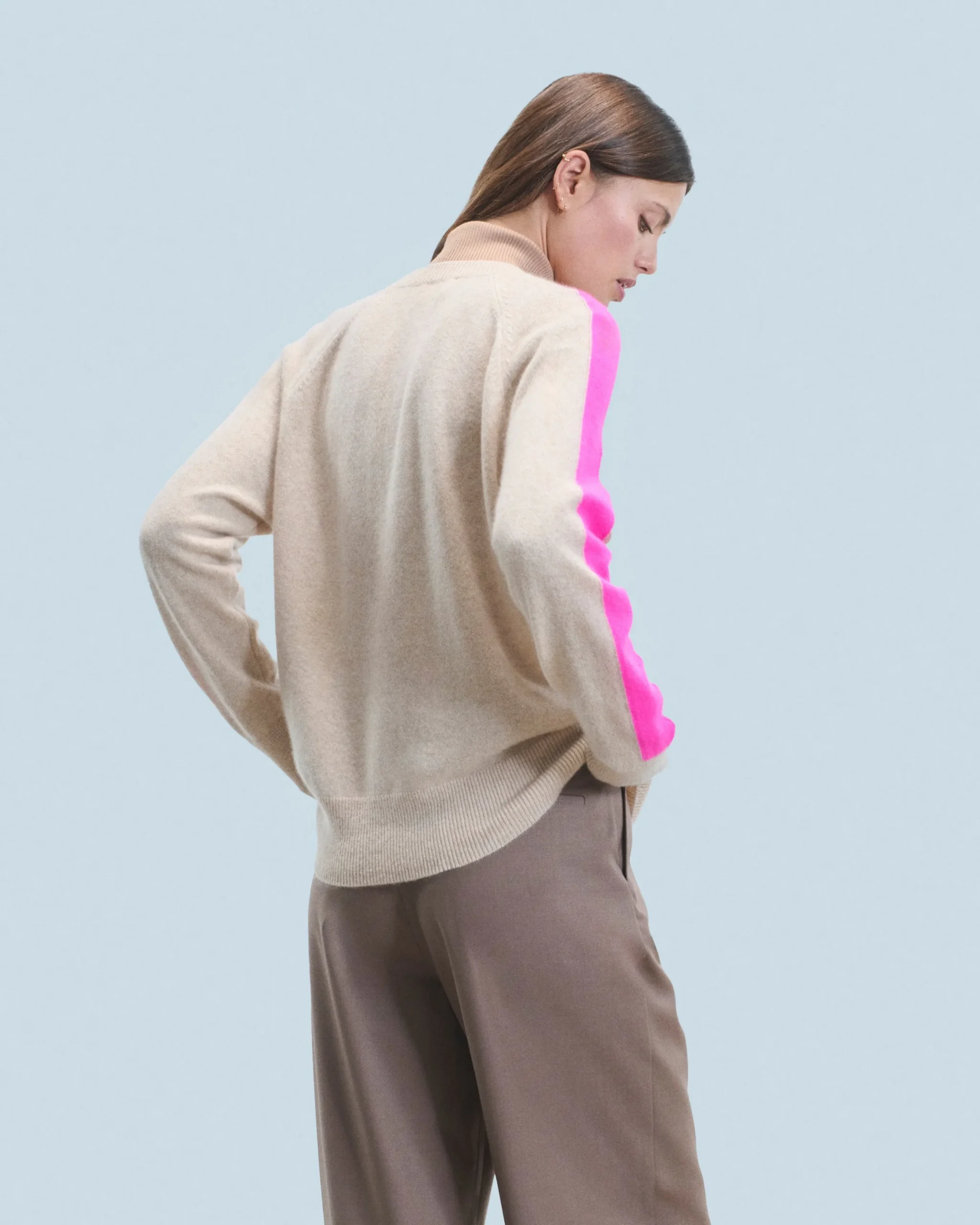 pull_col_v_oversize_bandes_bicolore_lger_3-2.webp Pull Col V Oversize Bandes Bicolore Léger^FROM FUTURE Store