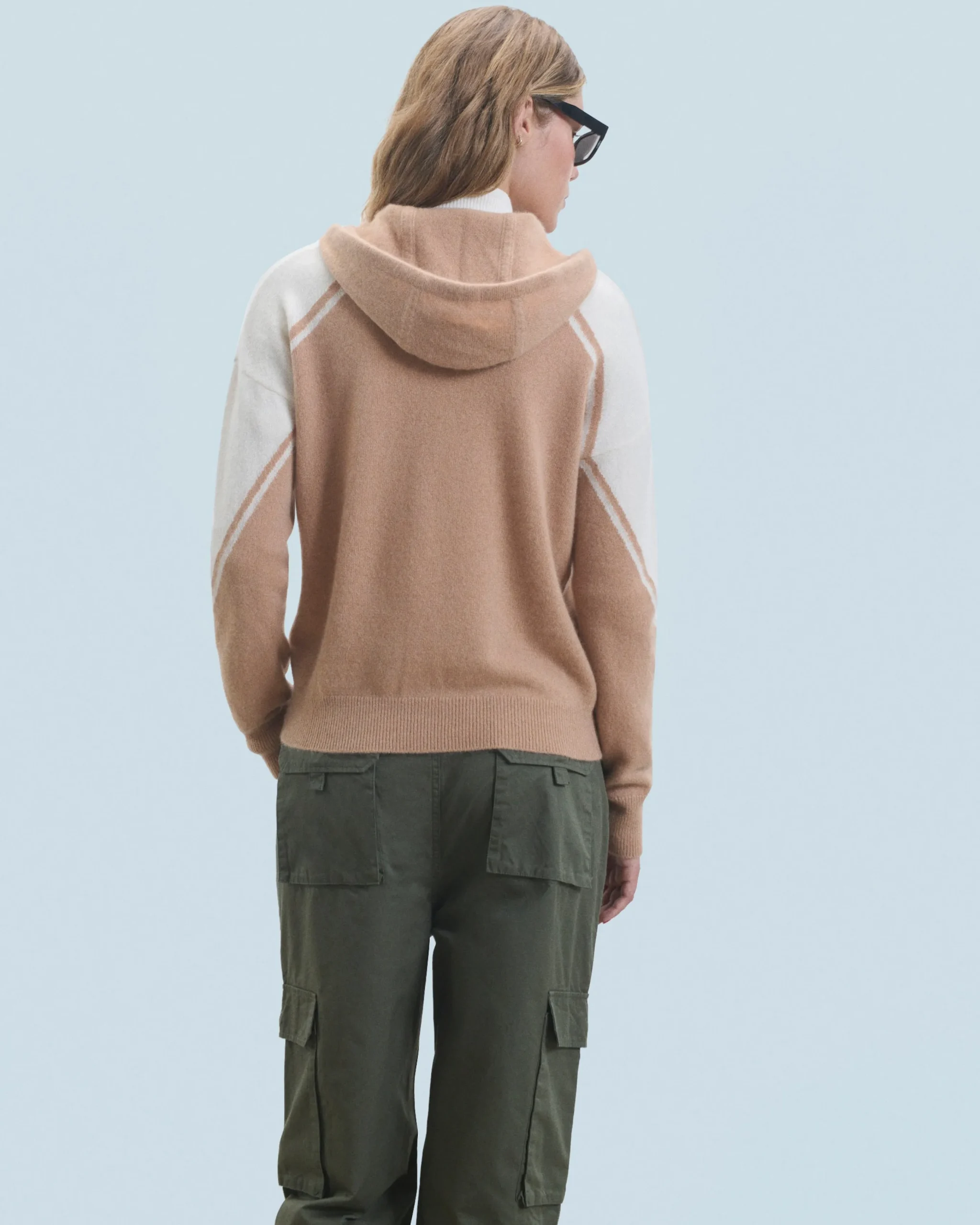 pull_hoodie_3-1.webp Pull Hoodie^FROM FUTURE Fashion