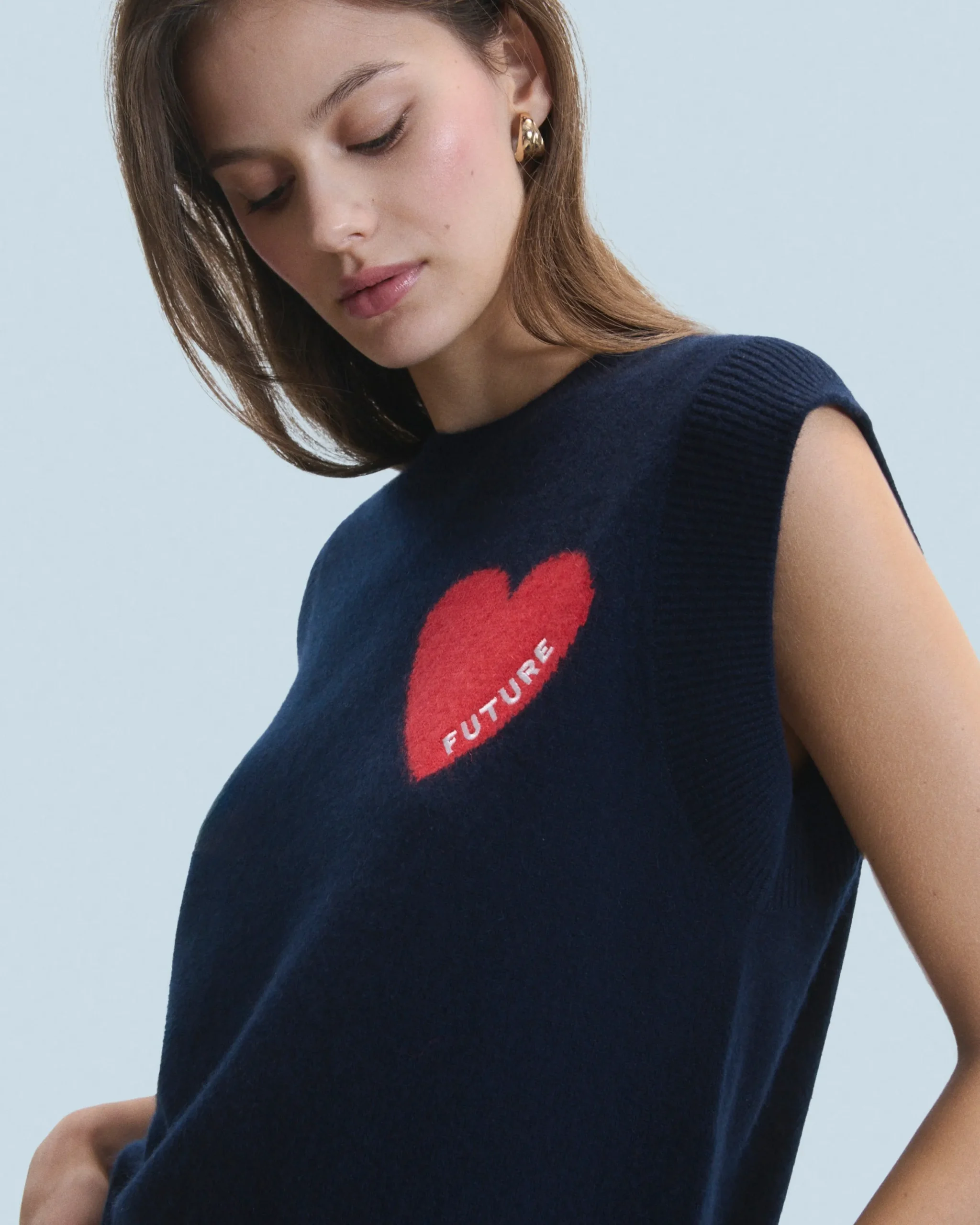 pull_sans_manches_coeur_lger_1.webp Pull Sans Manches Coeur Léger^FROM FUTURE Cheap