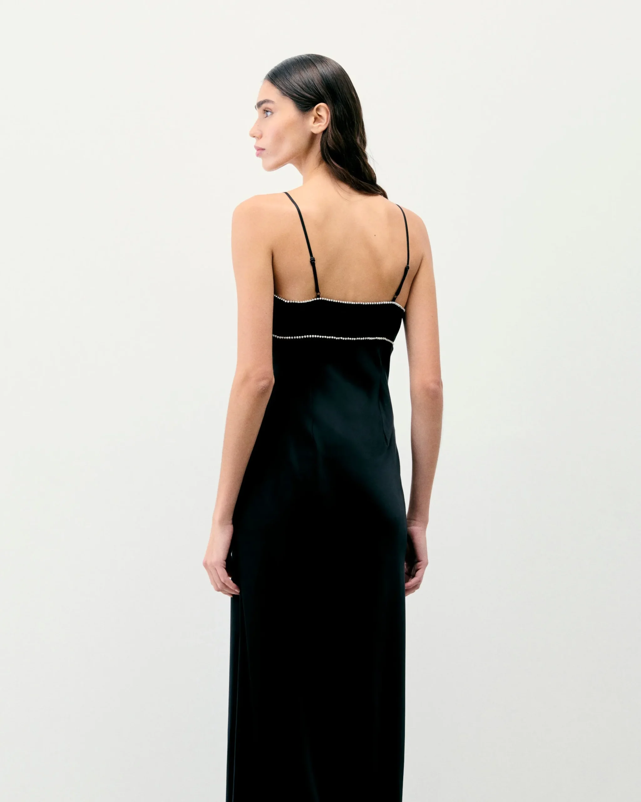 robe_longue_bretelle_tess_3.webp Robe Longue Bretelle Tess^FROM FUTURE Shop