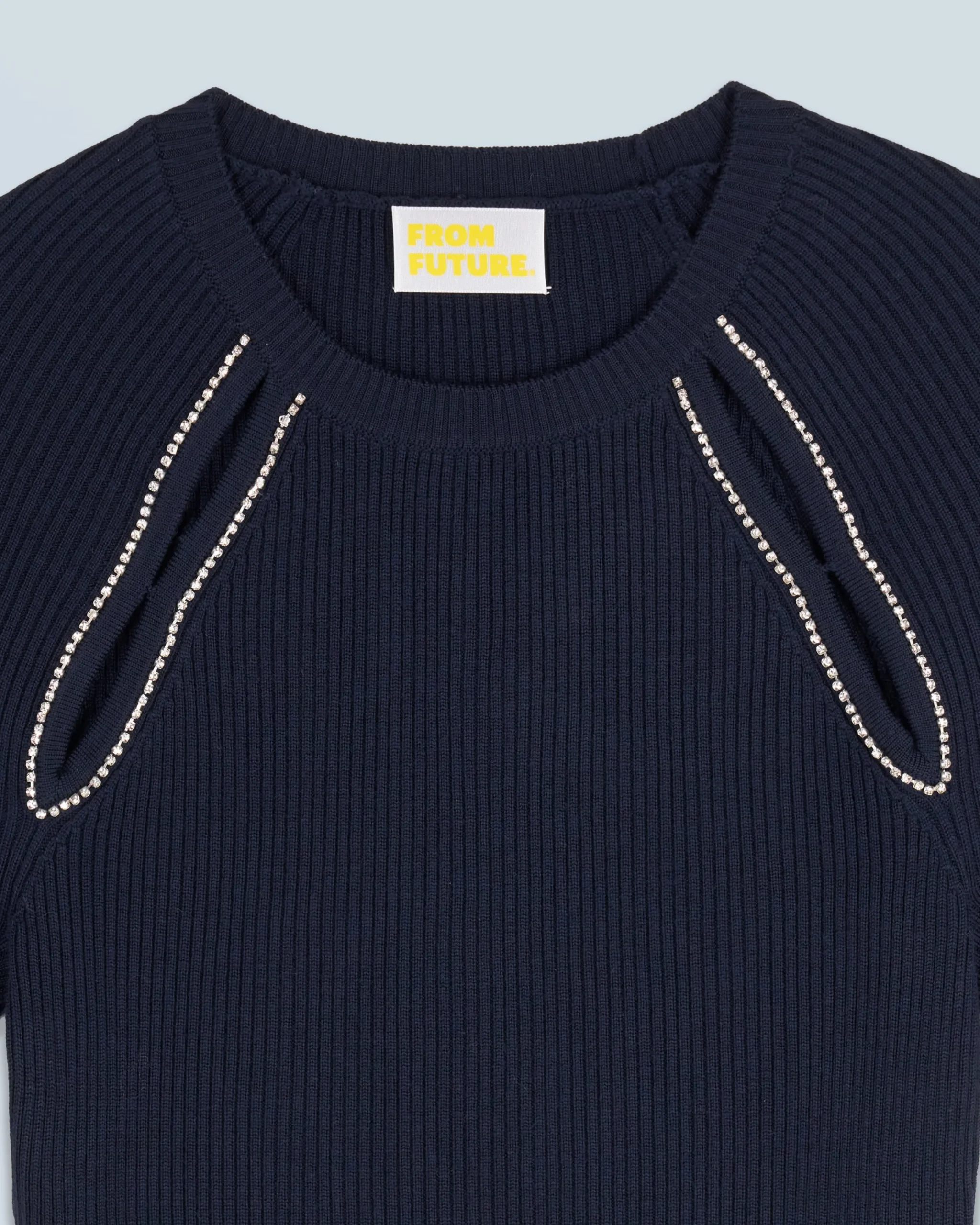 top_manches_courtes_ouvertures_et_broderies_5.webp Top Manches Courtes Ouvertures et Broderies^FROM FUTURE Sale